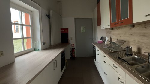 Küche mit hellen Fronten